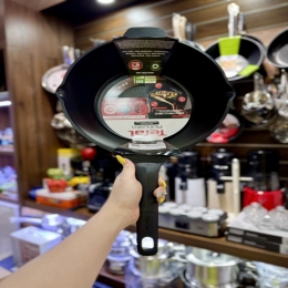 Chảo sâu lòng Tefal Robusto 28cm (có miệng rót)