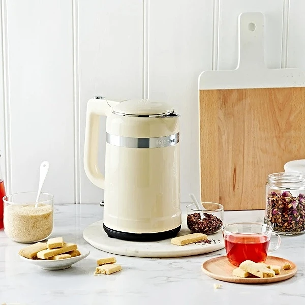Ấm siêu tốc KitchenAid Design W11534229 1,5L màu kem