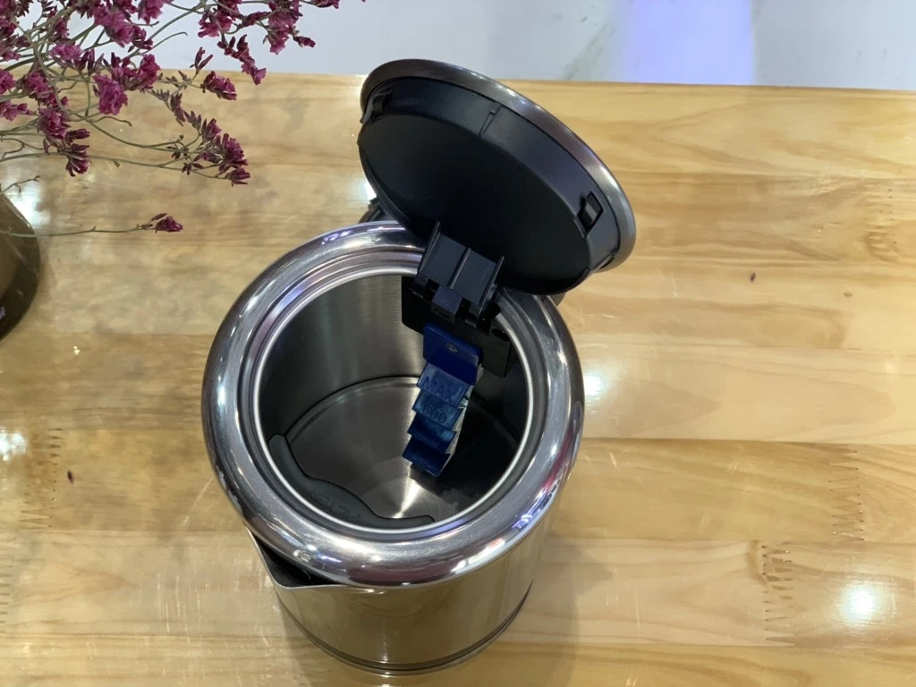 Ấm siêu tốc WMF Kuchenminis 1800W 0,8L