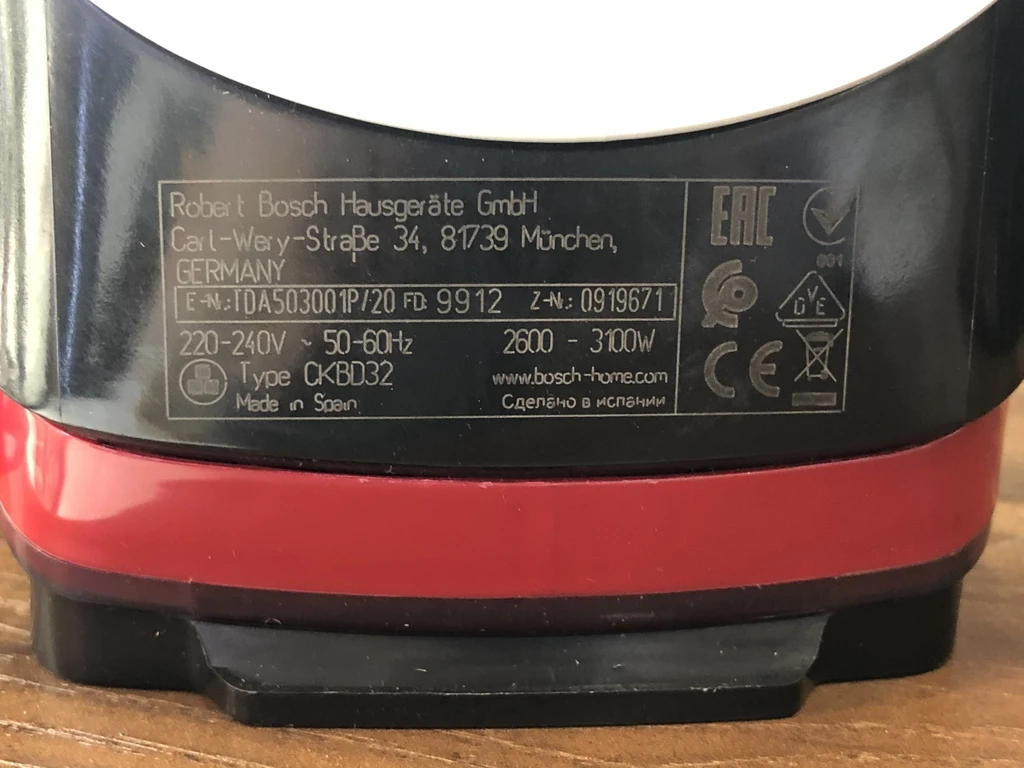 BÀN LÀ BOSCH TDA503001P 3000W