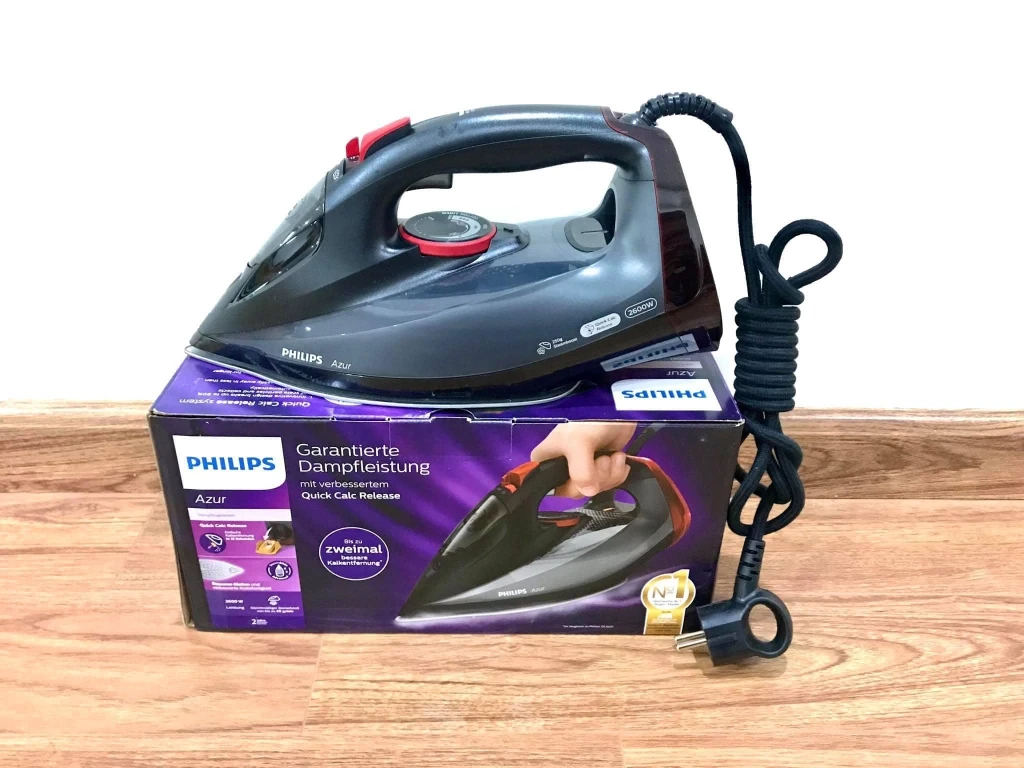 Bàn là hơi nước Philips GC4567 2600W