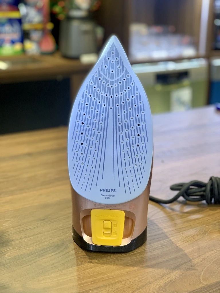Bàn là hơi nước Philips GC4909 3000W