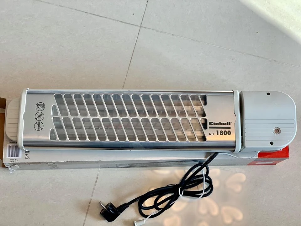 ĐÈN SƯỞI NHÀ TẮM EINHELL QH1800