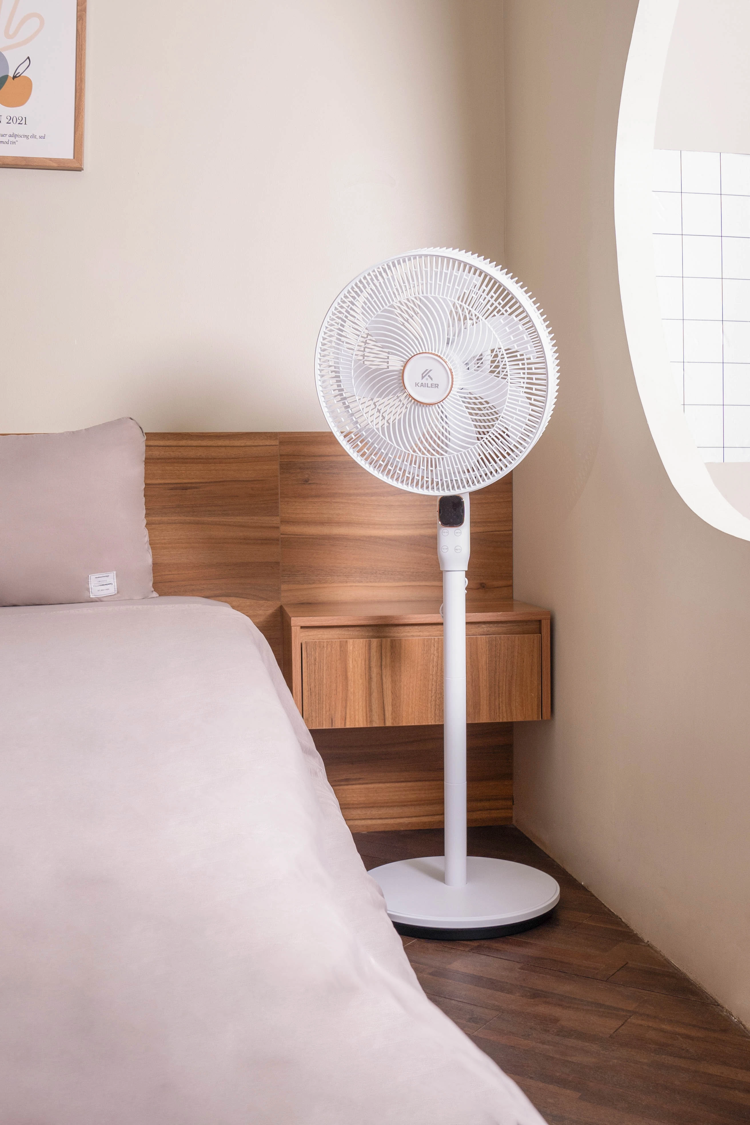 Quạt điện tử có điều khiển Kailer KL-0311