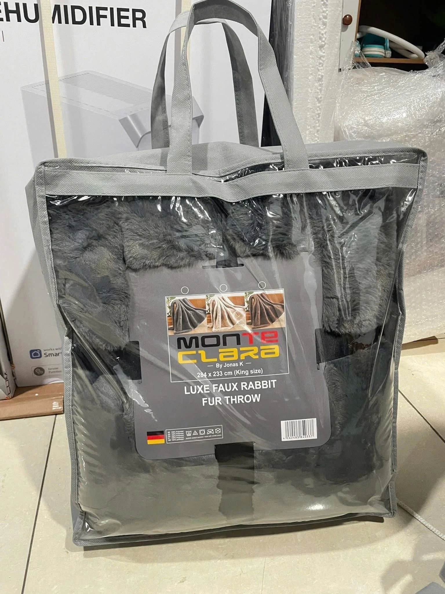 Chăn lông thỏ Monte Clara king size 2m34 x 2m84 (còn màu 1)