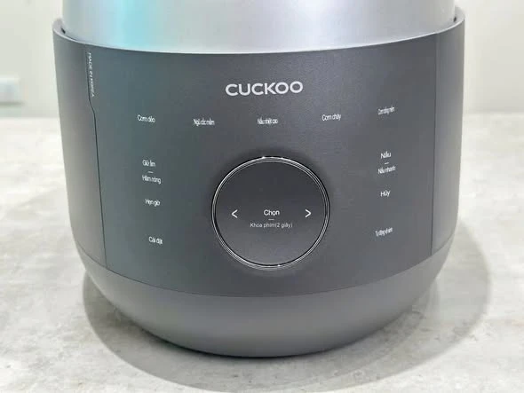 Nồi cơm cao tần Cuckoo CRP-LHBR1000F 1,8L