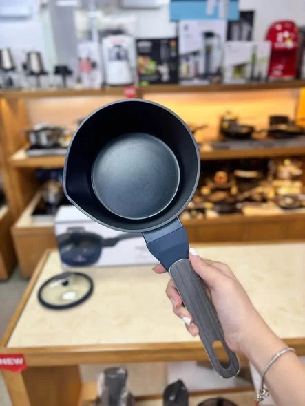    	 Quánh Berlinger Haus 16cm có nắp