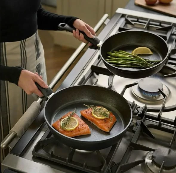 Set 2 chảo chống dính CAO CẤP Fissler Cenit Induction 24-28cm