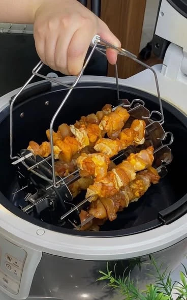 Xiên nướng thịt dành cho nồi chiên Klarstein