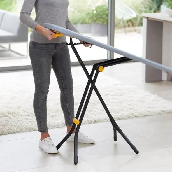 Cầu là Joseph Joseph 50005