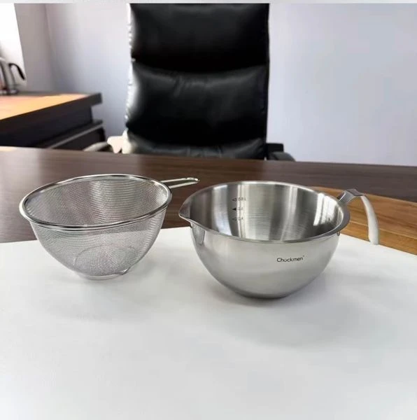 Ca đong rót kèm giỏ lọc C1016 CHOCKMEN 15cm, inox 18/10, model: CKM-JY15CPB